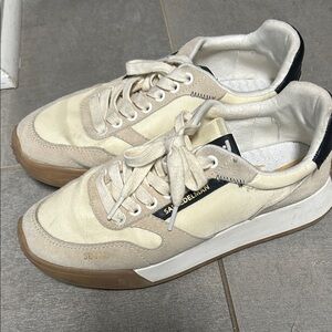 Sam Edelman Cream, Tan & Black Low-Top Sneakers